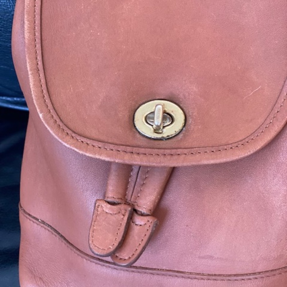 Vintage Coach A2P‑9960 Backpack – British Tan Leather – Excellent Condition - Picture 7 of 11